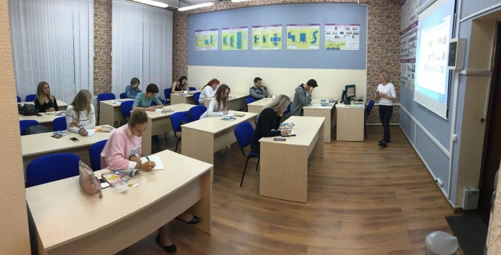 Занятие в классе Алексеевской — архив автошколы